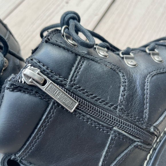 Women’s Harley Davidson Black Leather Riding Boots Sz 7 1/2 SIDE ZIP - Picture 4 of 11